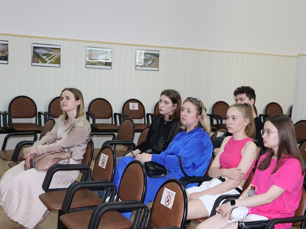 Студенты 1 курса  РГАУ-МСХА имени К.А. Тимирязева посетили ФНЦ «ВНИТИП» в рамках учебного плана